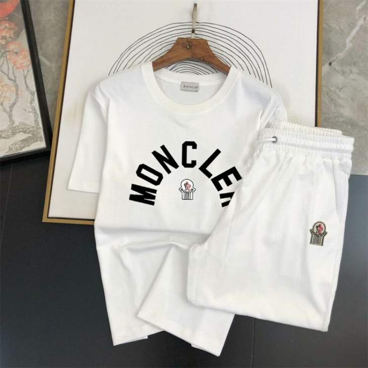 Picture of Moncler Shirt Pant Suits _SKUMonclerM-5XL12yn5624050
